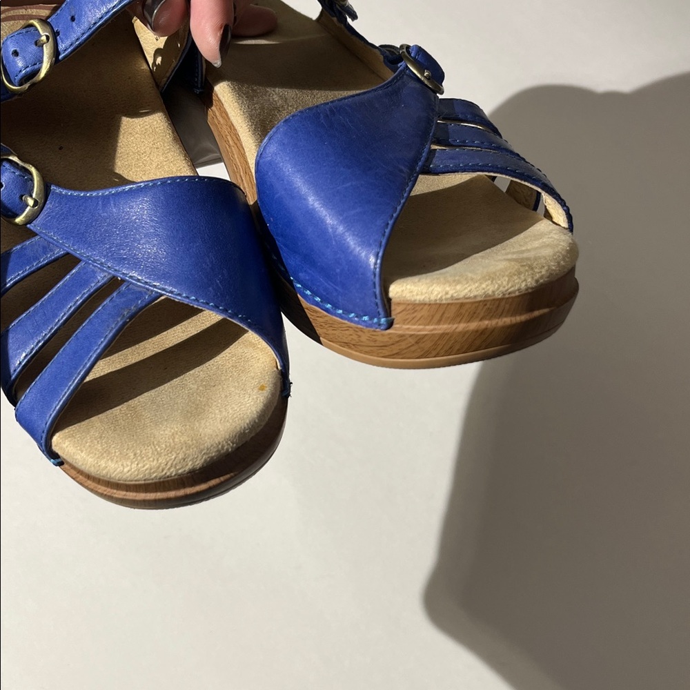 Dansko Blue Leather Strappy Platform Sandals sz 39 Summer Shoes Slip On Comfort - Picture 8 of 11